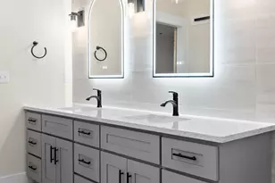 1421 W Main St, Elma, WA 98541 - Photo 24