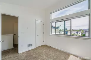 8718 42nd Ave S, Seattle, WA 98118 - Photo 20