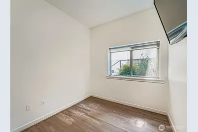 8718 42nd Avenue S, Seattle, WA 98118 - Photo 24