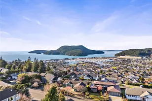 1907 Tweed Pl, Anacortes, WA 98221 - Photo 2