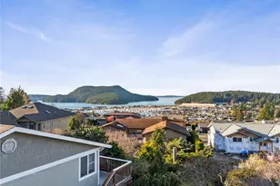 1907 Tweed Pl, Anacortes, WA 98221 - Photo 6