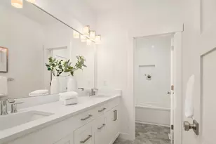 17210 NE 95th St, Redmond, WA 98052 - Photo 26