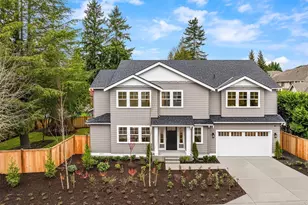 17210 NE 95th St, Redmond, WA 98052 - Photo 2