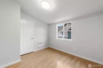 12535 27th Avenue NE, Seattle, WA 98125 - Photo 14