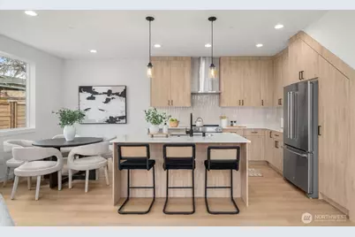 5822 Lowell Larimer Road #B, Everett, WA 98208 - Photo 2
