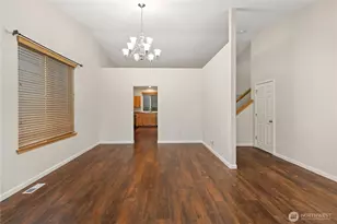 15117 67th Ave E, Puyallup, WA 98375 - Photo 6
