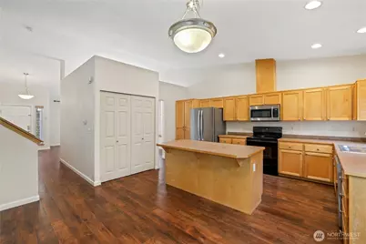 15117 67th Avenue E, Puyallup, WA 98375 - Photo 8