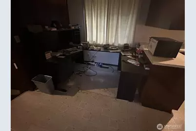 16431 48th Avenue S, SeaTac, WA 98188 - Photo 2