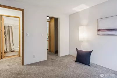 700 N 160th Street #A110, Shoreline, WA 98133 - Photo 10