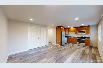 2301 S 74th Street, Tacoma, WA 98409 - Photo 12
