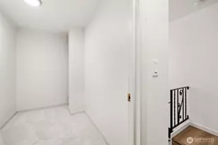 14910 SE 47th Ct, Bellevue, WA 98006 - Photo 22