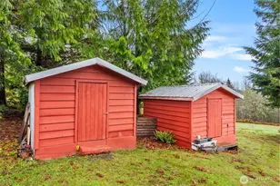 510 Forest Dr, Brinnon, WA 98320 - Photo 24