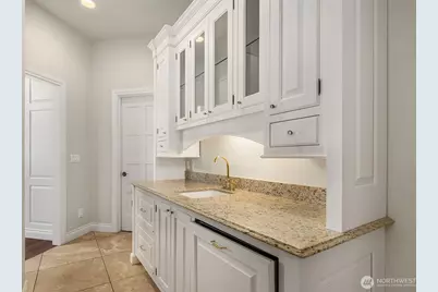 21028 Snag Island Drive E, Lake Tapps, WA 98391 - Photo 20