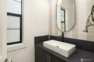 891 166th Ave NE, Bellevue, WA 98008 - Photo 4