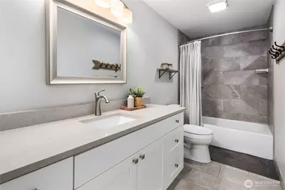 8011 148th Avenue Ct E, Puyallup, WA 98372 - Photo 20