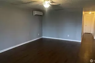 409 N 11th St, Elma, WA 98541 - Photo 2