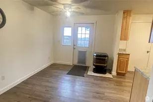 409 N 11th St, Elma, WA 98541 - Photo 6