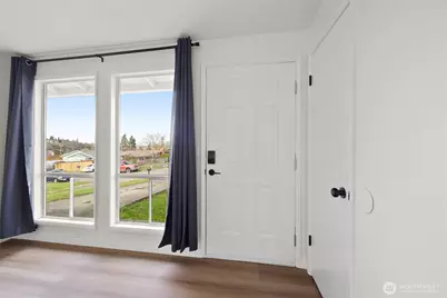2022 E 36th Street, Tacoma, WA 98404 - Photo 4