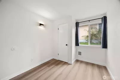 2022 E 36th Street, Tacoma, WA 98404 - Photo 12