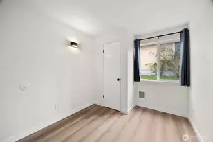 2022 E 36th St, Tacoma, WA 98404 - Photo 12