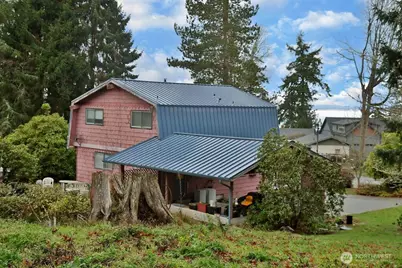 6423 Admiralty Way, Freeland, WA 98249 - Photo 2