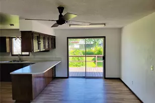 300 Maple St, Toledo, WA 98591 - Photo 8