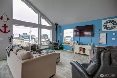 1120 Ocean Shores Boulevard SW, Ocean Shores, WA 98569 - Photo 10