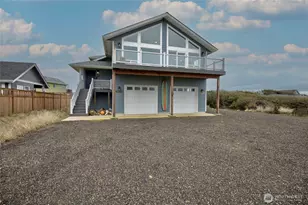 1120 Ocean Shores Blvd SW, Ocean Shores, WA 98569 - Photo 2