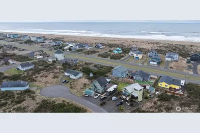 1120 Ocean Shores Boulevard SW, Ocean Shores, WA 98569 - Photo 32