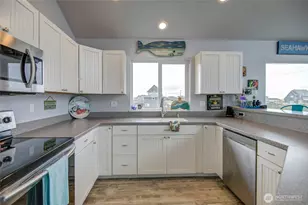 1120 Ocean Shores Blvd SW, Ocean Shores, WA 98569 - Photo 14