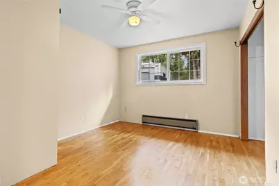 20002 208th Avenue SE, Renton, WA 98058 - Photo 18