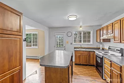 20002 208th Avenue SE, Renton, WA 98058 - Photo 8