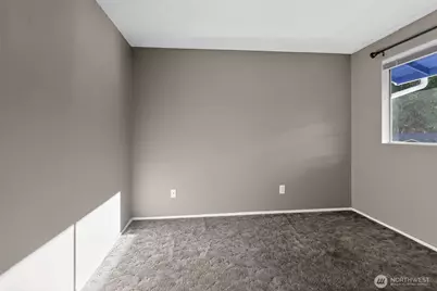 9625 11th Place SE, Lake Stevens, WA 98258 - Photo 12