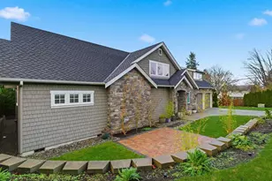 1040 6th Ave S, Edmonds, WA 98020 - Photo 32