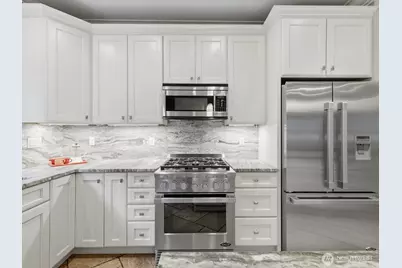 1040 6th Avenue S, Edmonds, WA 98020 - Photo 12