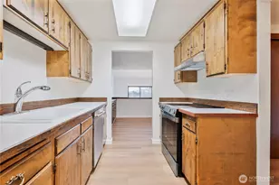 1205 Holly St, Kelso, WA 98626 - Photo 10