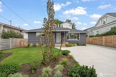 9728 57th Avenue S #A, Seattle, WA 98118 - Photo 4
