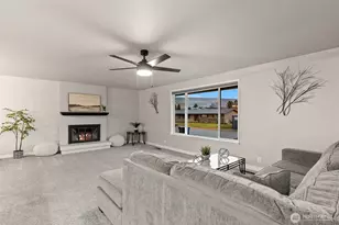 250 N Newton Ave, East Wenatchee, WA 98802 - Photo 2