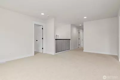 1624 Lockridge Loop E, Enumclaw, WA 98022 - Photo 26