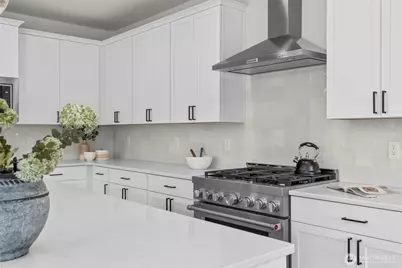 1624 Lockridge Loop E, Enumclaw, WA 98022 - Photo 12