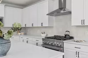 1624 Lockridge Loop E, Enumclaw, WA 98022 - Photo 12