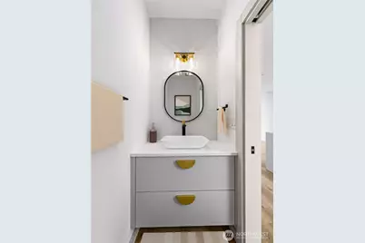 7560 43rd Avenue S, Seattle, WA 98118 - Photo 16