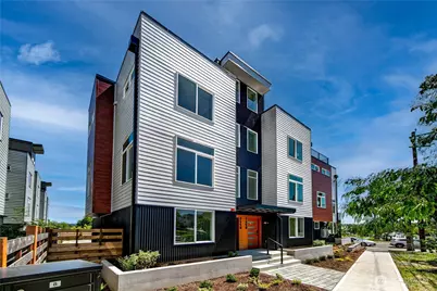 7560 43rd Avenue S, Seattle, WA 98118 - Photo 1