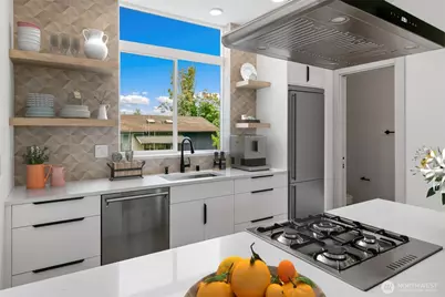 7560 43rd Avenue S, Seattle, WA 98118 - Photo 12