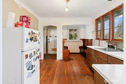 5627 44th Avenue SW, Seattle, WA 98136 - Photo 10