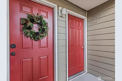 14334 126th Avenue NE #B202, Kirkland, WA 98034 - Photo 16