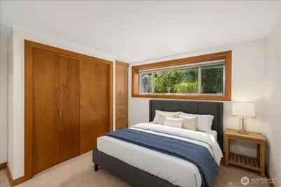 1730 Taylor Avenue N #201, Seattle, WA 98109 - Photo 14