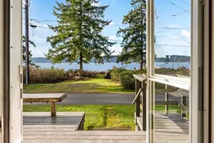 534 Sundin Dr, Camano Island, WA 98282 - Photo 12