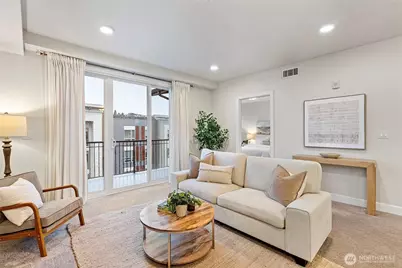 4961 Main Street #814, Tacoma, WA 98407 - Photo 8