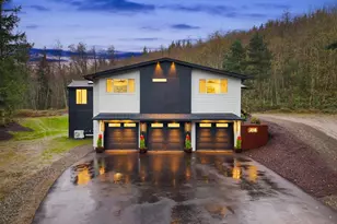 32922 SE Kuzak Rd, Enumclaw, WA 98022 - Photo 2